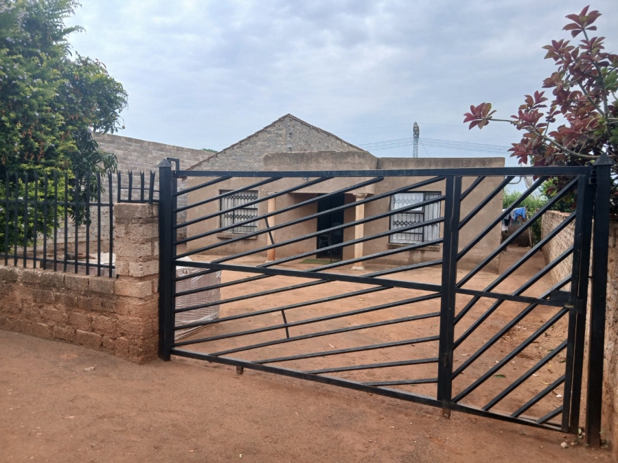 3 Bedroom Property for Sale in Soshanguve South Gauteng