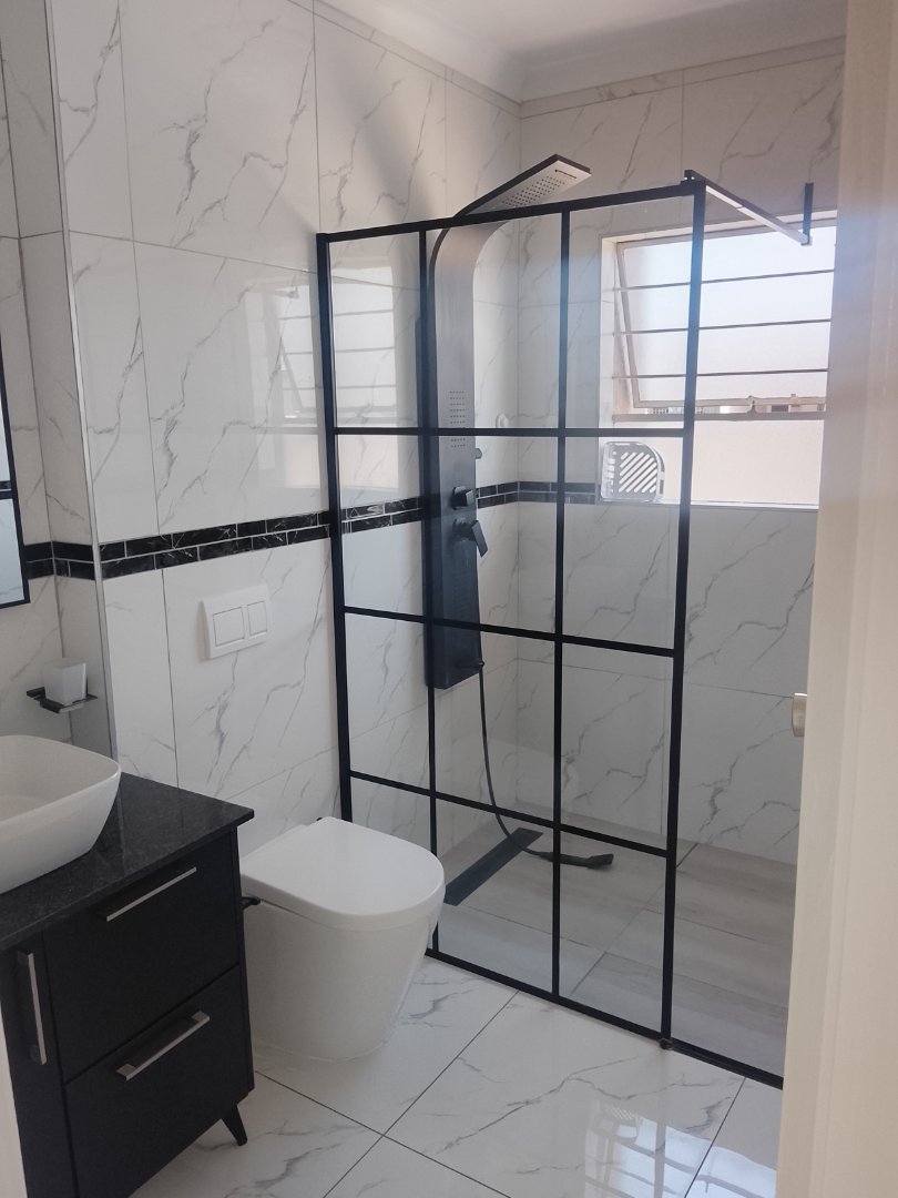 2 Bedroom Property for Sale in Bardene Gauteng