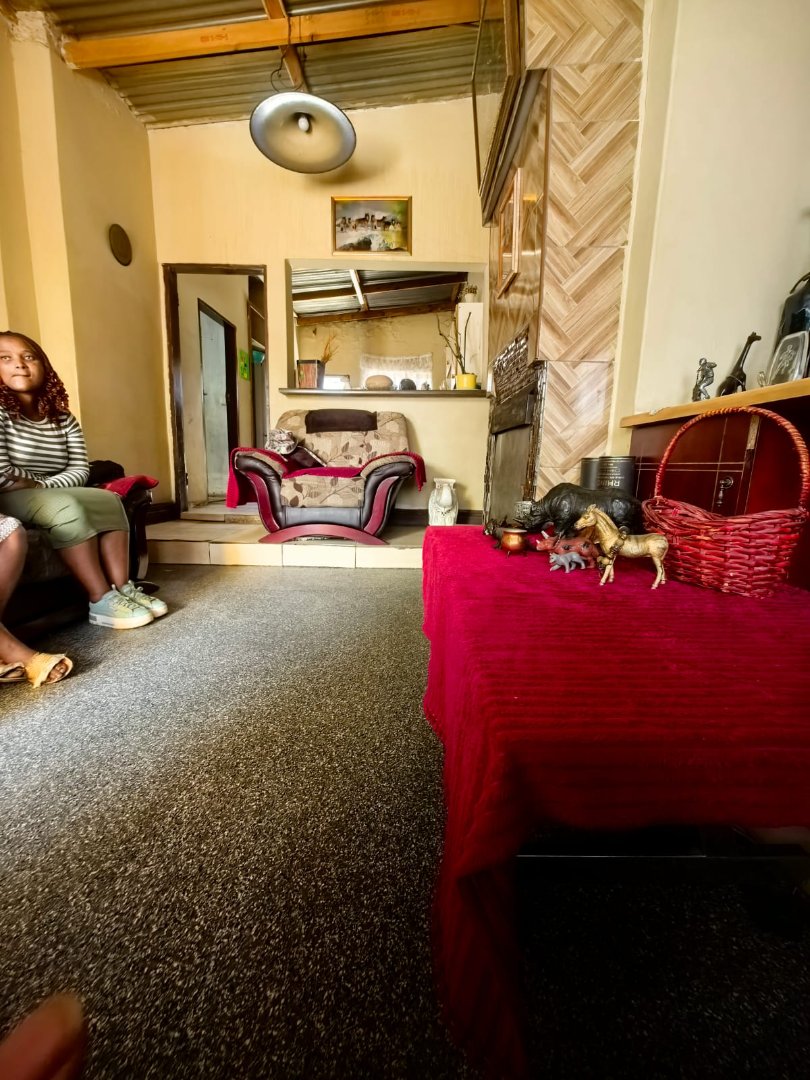 5 Bedroom Property for Sale in Tembisa Central Gauteng