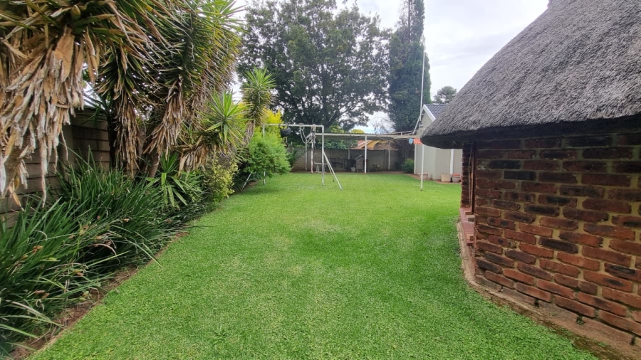 3 Bedroom Property for Sale in Falcon Ridge Gauteng