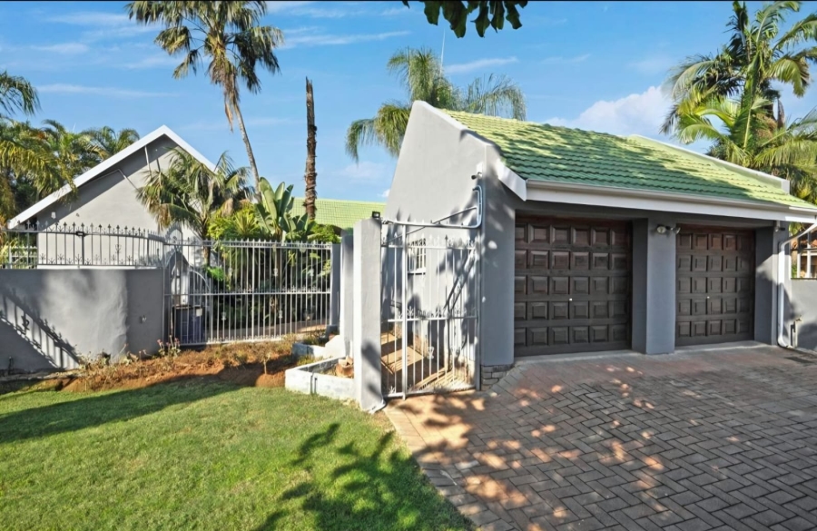 4 Bedroom Property for Sale in Theresa Park Gauteng