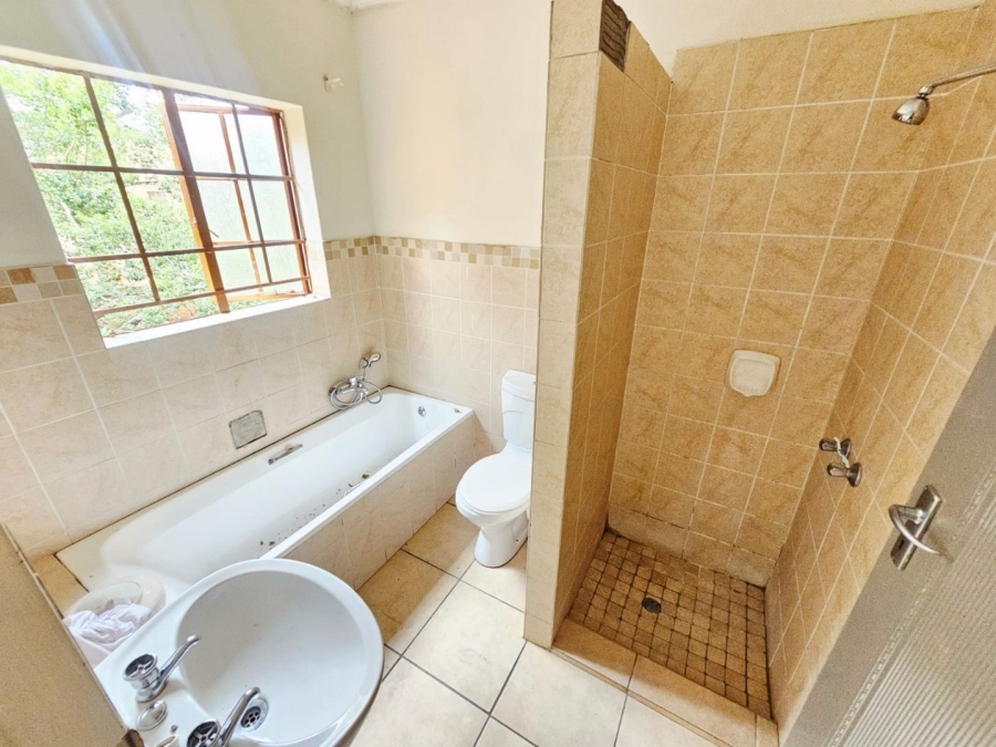 3 Bedroom Property for Sale in Amandasig Gauteng