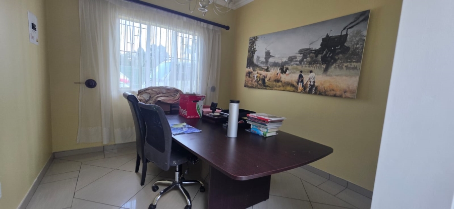 To Let 4 Bedroom Property for Rent in Jansenpark Gauteng