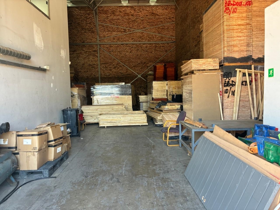 To Let commercial Property for Rent in Meadowdale Gauteng