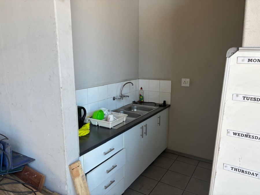 To Let commercial Property for Rent in Meadowdale Gauteng