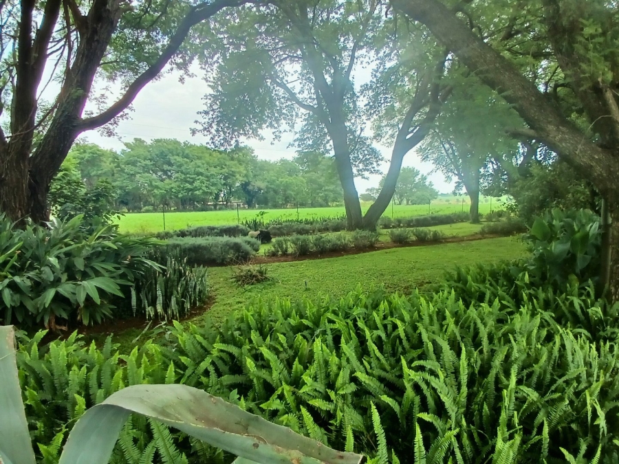 Commercial Property for Sale in Vasfontein AH Gauteng