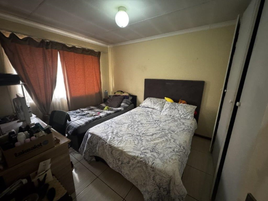 2 Bedroom Property for Sale in Birch Acres Gauteng