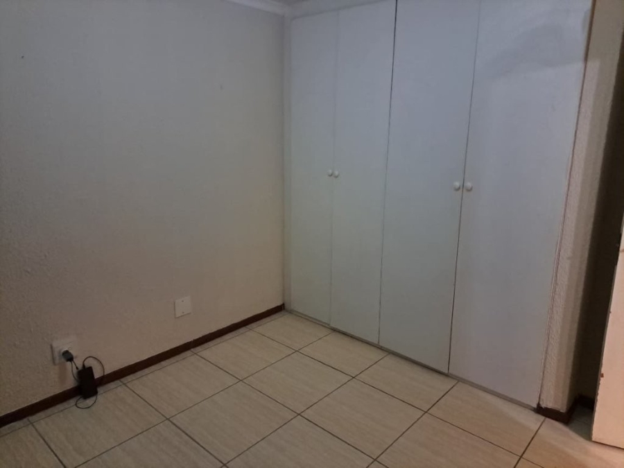 2 Bedroom Property for Sale in Birch Acres Gauteng