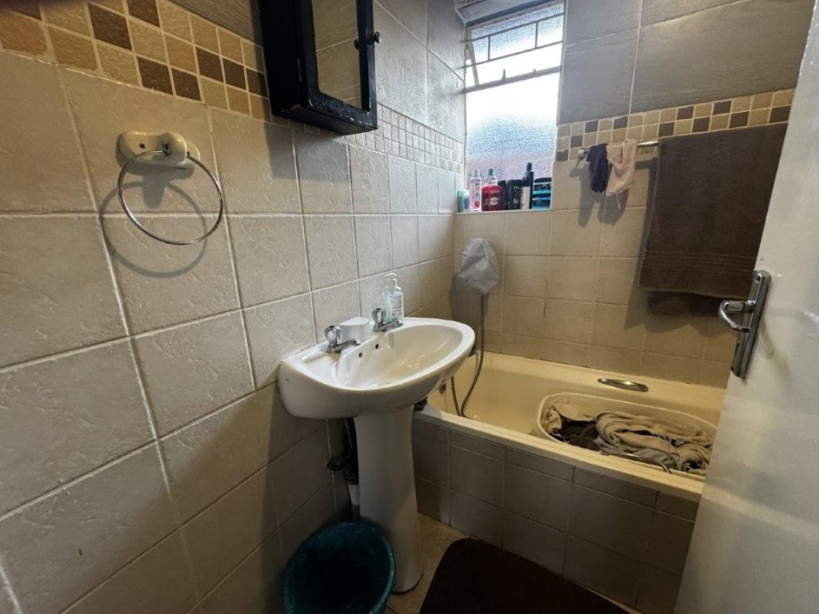 2 Bedroom Property for Sale in Birch Acres Gauteng