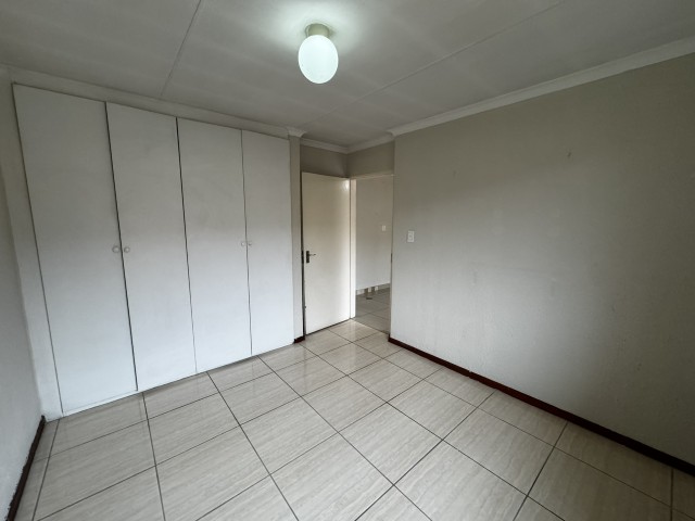 2 Bedroom Property for Sale in Birch Acres Gauteng