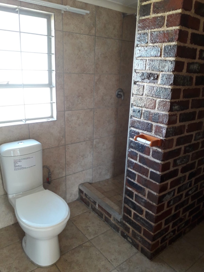 To Let 1 Bedroom Property for Rent in Putfontein Gauteng