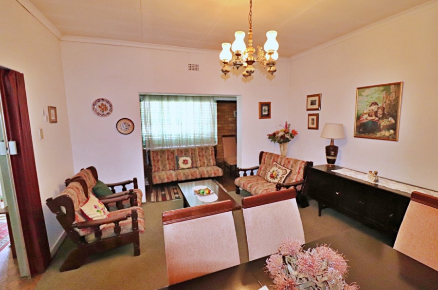 6 Bedroom Property for Sale in Bezuidenhout Valley Gauteng