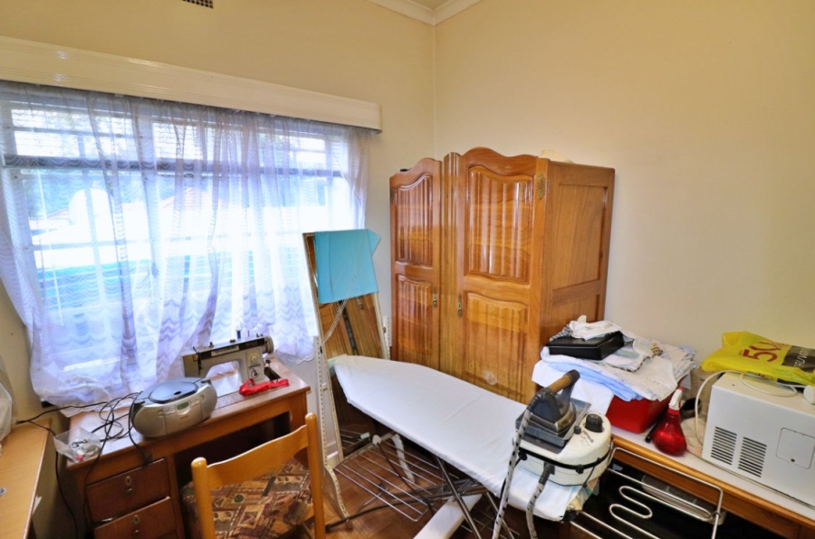 6 Bedroom Property for Sale in Bezuidenhout Valley Gauteng