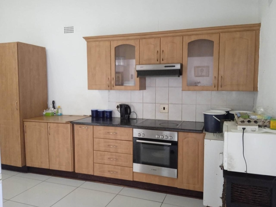 To Let 3 Bedroom Property for Rent in Farrarmere Gauteng