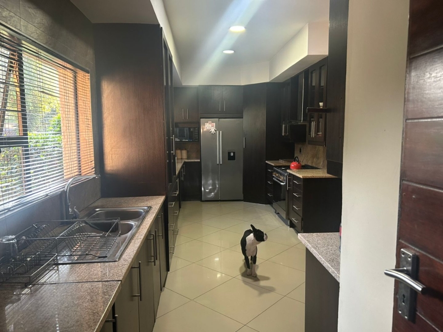 4 Bedroom Property for Sale in Eldoraigne Gauteng