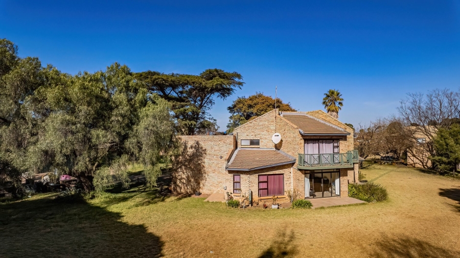  Bedroom Property for Sale in Brentwood Park AH Gauteng