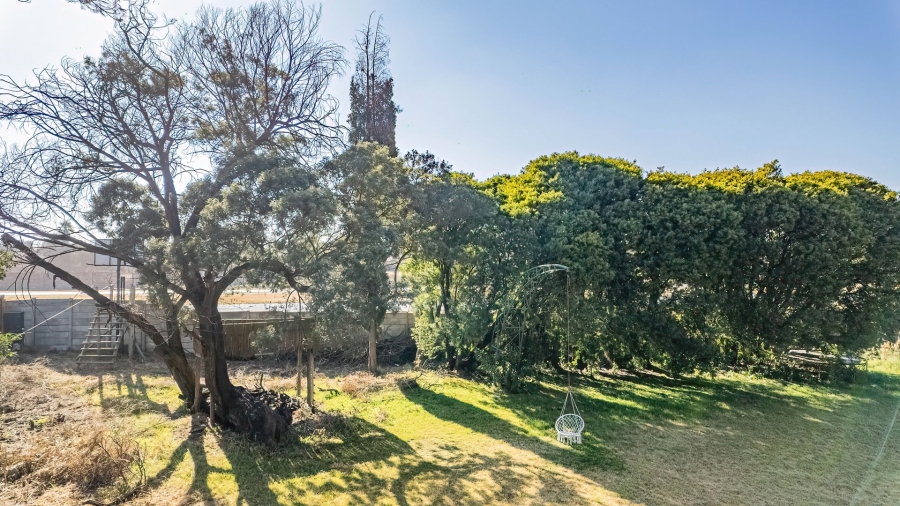  Bedroom Property for Sale in Brentwood Park AH Gauteng
