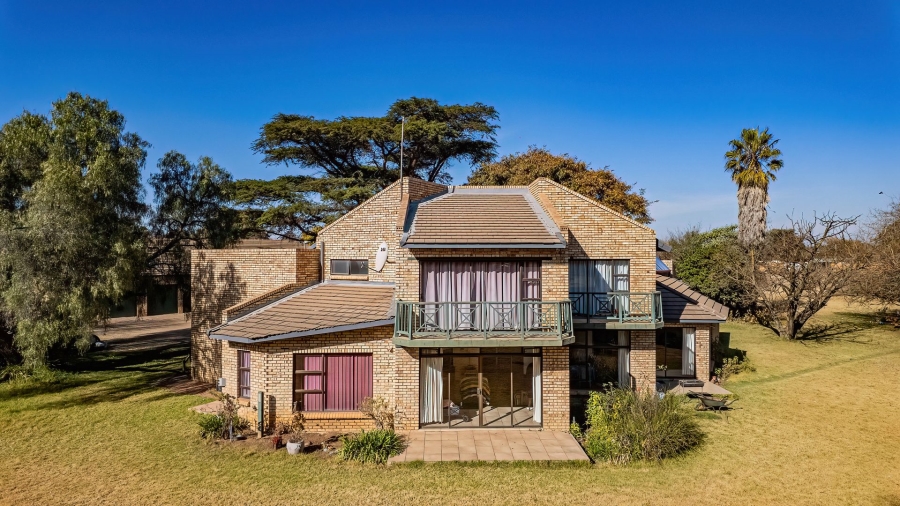  Bedroom Property for Sale in Brentwood Park AH Gauteng
