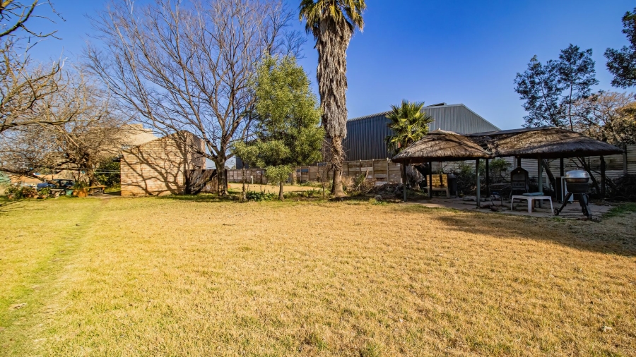  Bedroom Property for Sale in Brentwood Park AH Gauteng