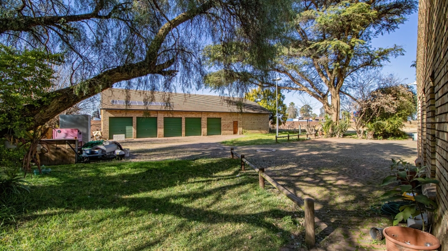  Bedroom Property for Sale in Brentwood Park AH Gauteng