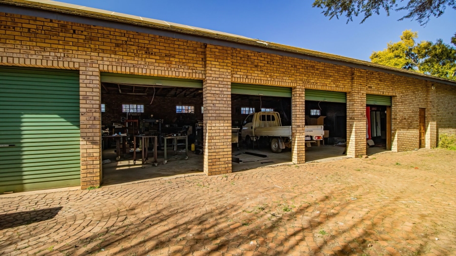  Bedroom Property for Sale in Brentwood Park AH Gauteng