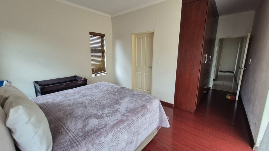 3 Bedroom Property for Sale in Kosmosdal Gauteng