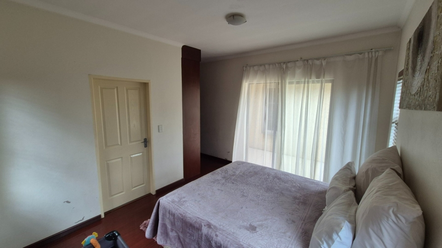 3 Bedroom Property for Sale in Kosmosdal Gauteng