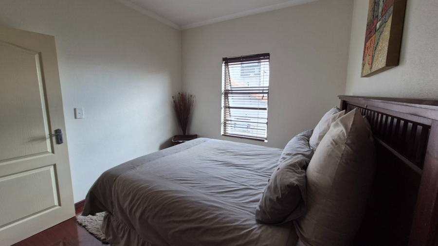 3 Bedroom Property for Sale in Kosmosdal Gauteng