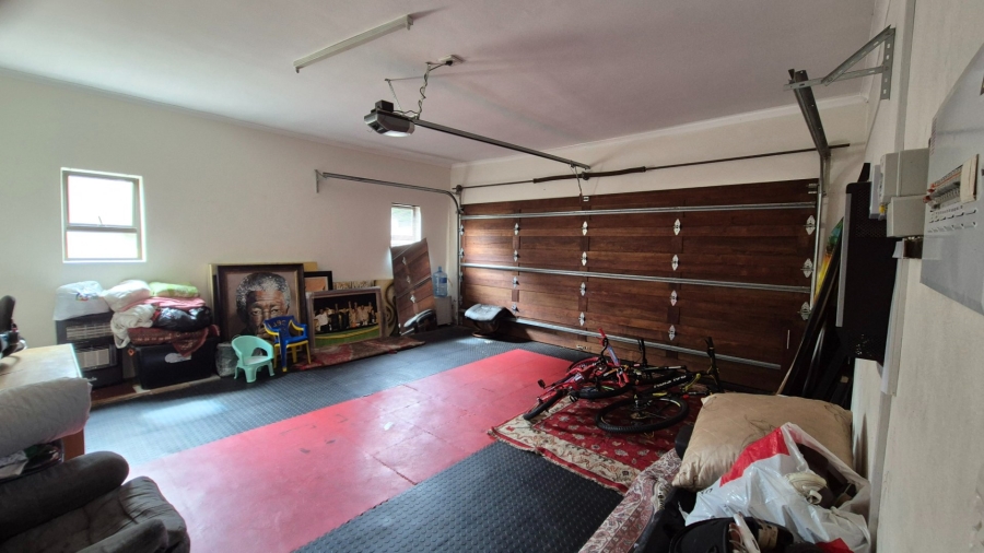 3 Bedroom Property for Sale in Kosmosdal Gauteng