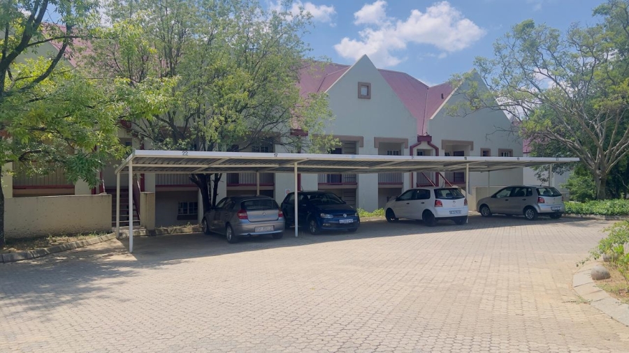 2 Bedroom Property for Sale in Noordwyk Gauteng