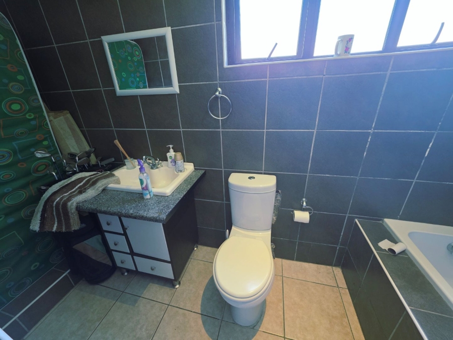 4 Bedroom Property for Sale in Randhart Gauteng