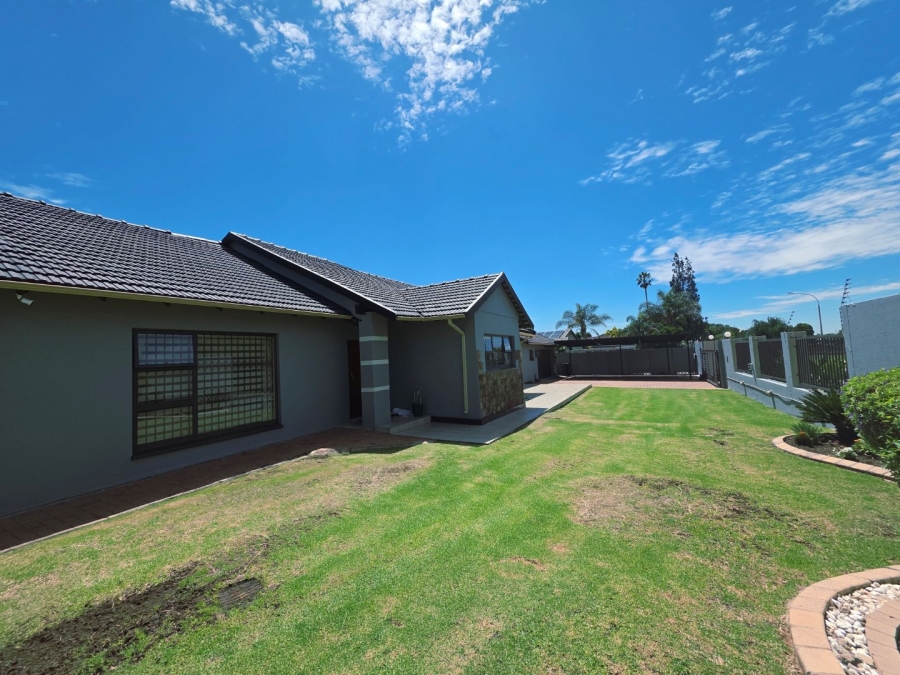 4 Bedroom Property for Sale in Randhart Gauteng