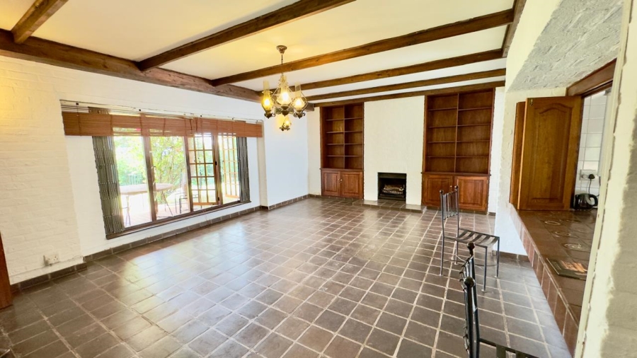 4 Bedroom Property for Sale in Waterkloof Heights Gauteng