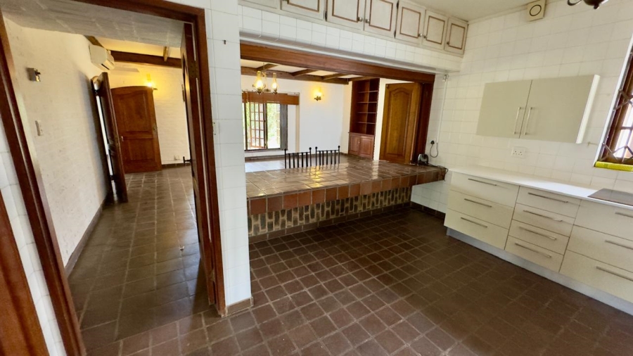 4 Bedroom Property for Sale in Waterkloof Heights Gauteng