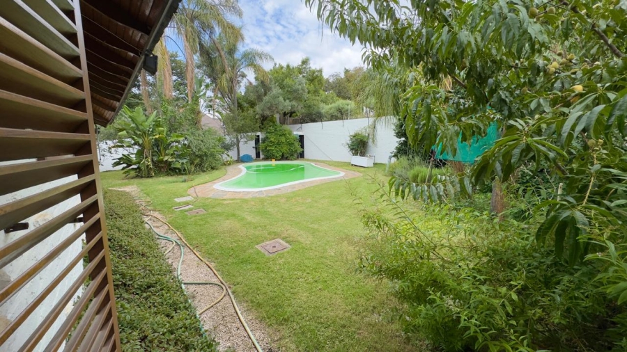 4 Bedroom Property for Sale in Waterkloof Heights Gauteng