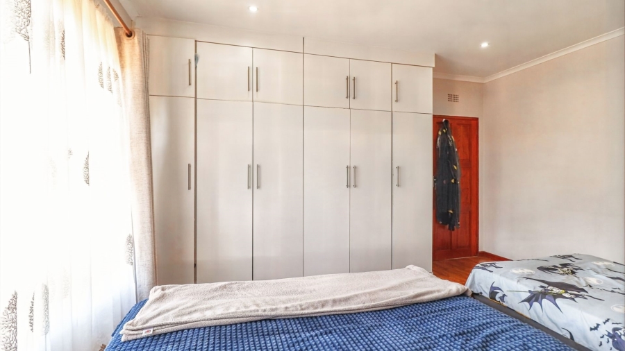 4 Bedroom Property for Sale in Sunnyridge Gauteng