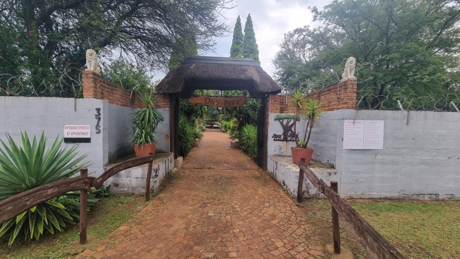 Commercial Property for Sale in Kameeldrift West Gauteng