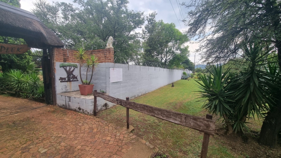 Commercial Property for Sale in Kameeldrift West Gauteng