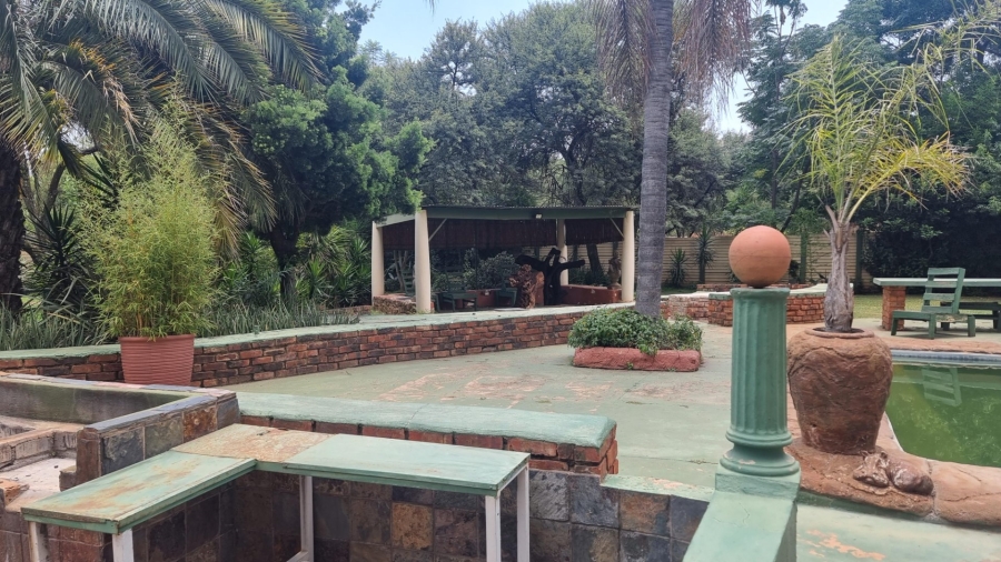 Commercial Property for Sale in Kameeldrift West Gauteng