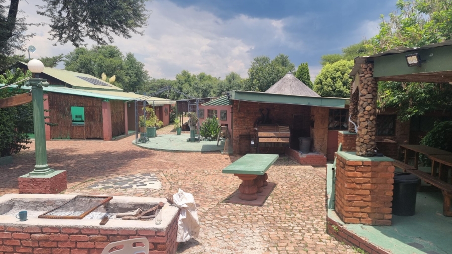 Commercial Property for Sale in Kameeldrift West Gauteng