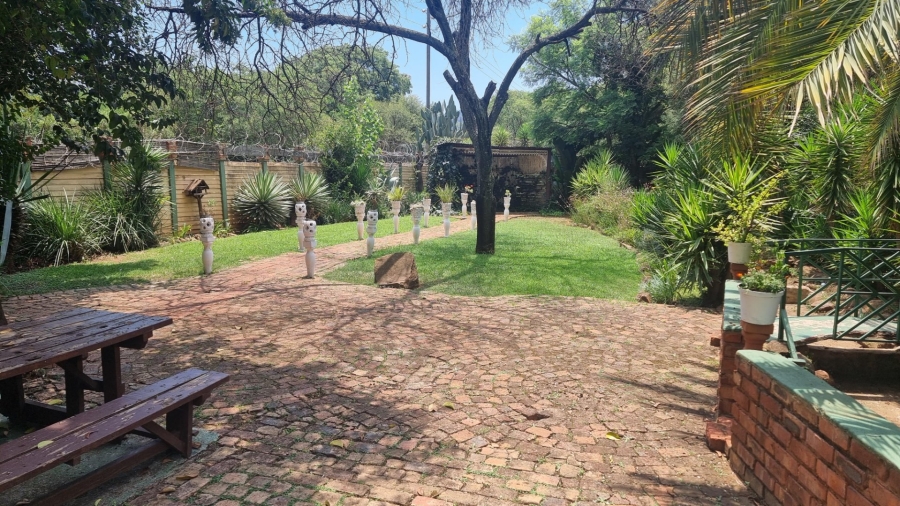 Commercial Property for Sale in Kameeldrift West Gauteng