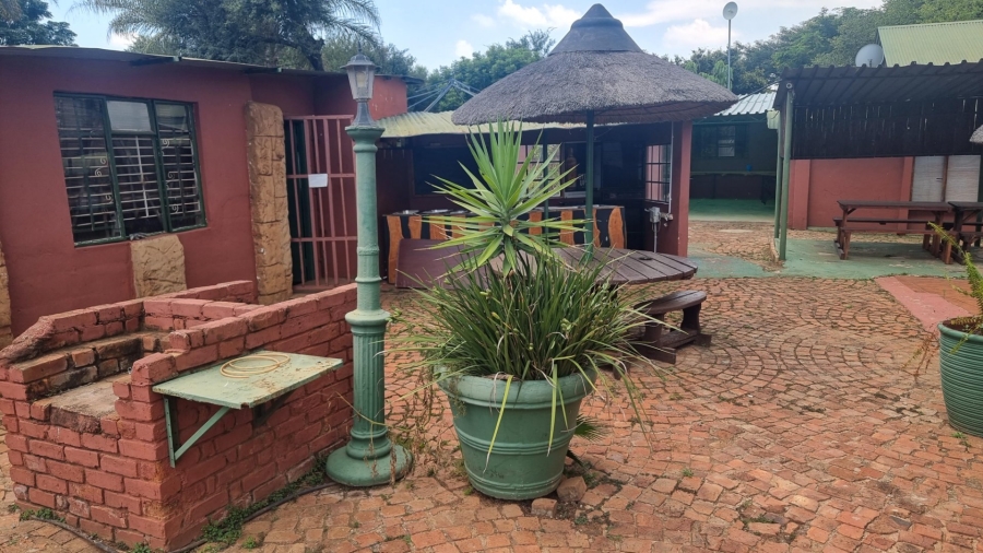Commercial Property for Sale in Kameeldrift West Gauteng
