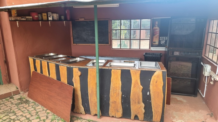 Commercial Property for Sale in Kameeldrift West Gauteng