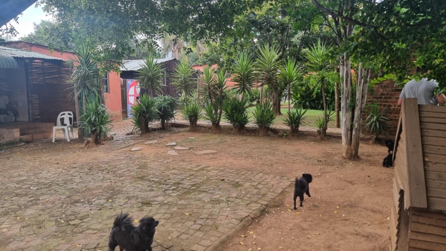 Commercial Property for Sale in Kameeldrift West Gauteng