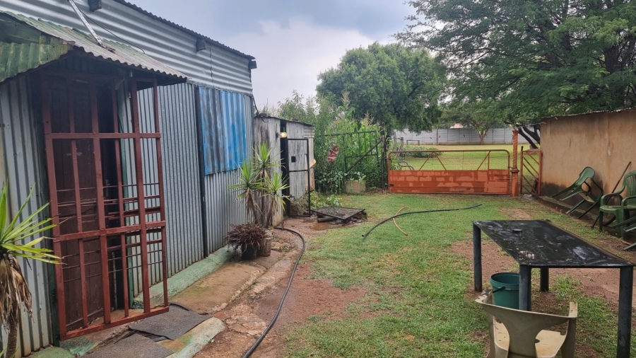 Commercial Property for Sale in Kameeldrift West Gauteng