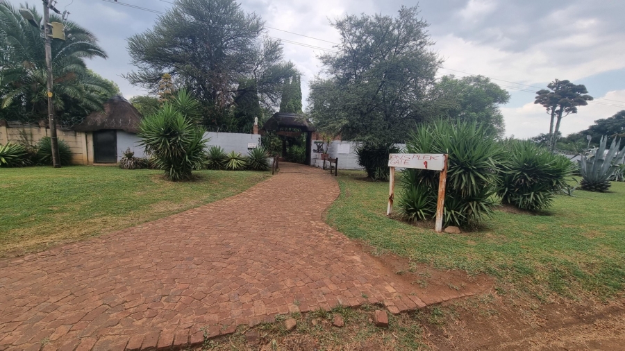 Commercial Property for Sale in Kameeldrift West Gauteng