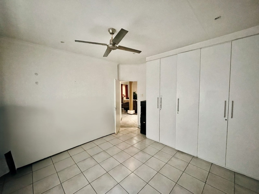 8 Bedroom Property for Sale in Dalpark Ext 1 Gauteng