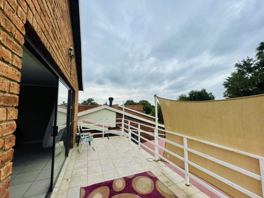 8 Bedroom Property for Sale in Dalpark Ext 1 Gauteng