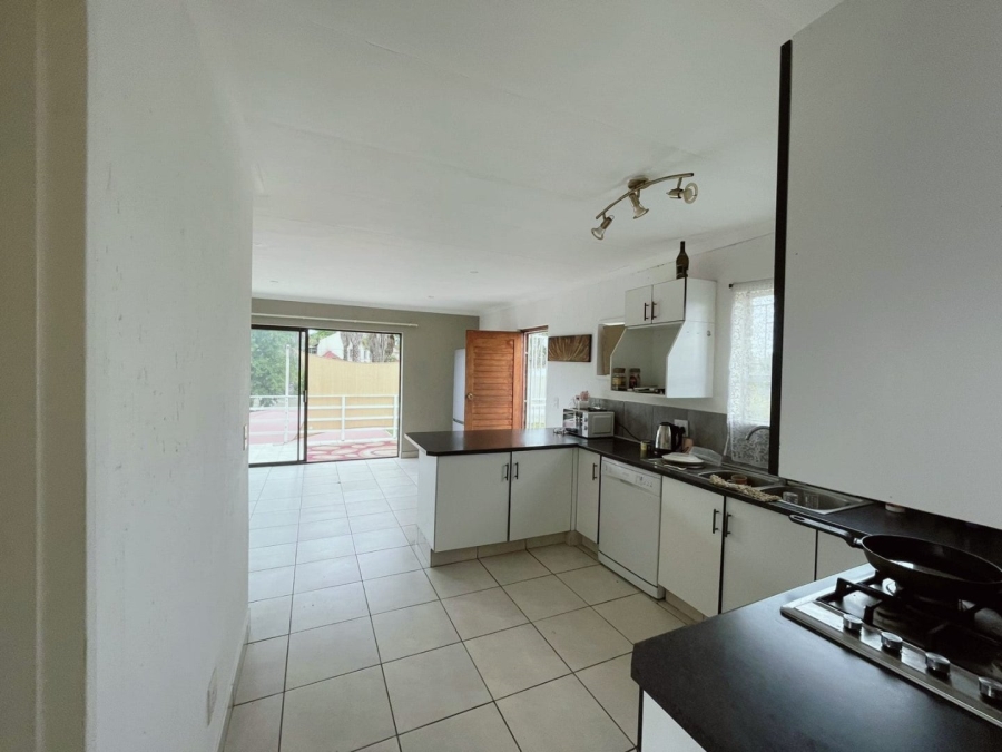 8 Bedroom Property for Sale in Dalpark Ext 1 Gauteng