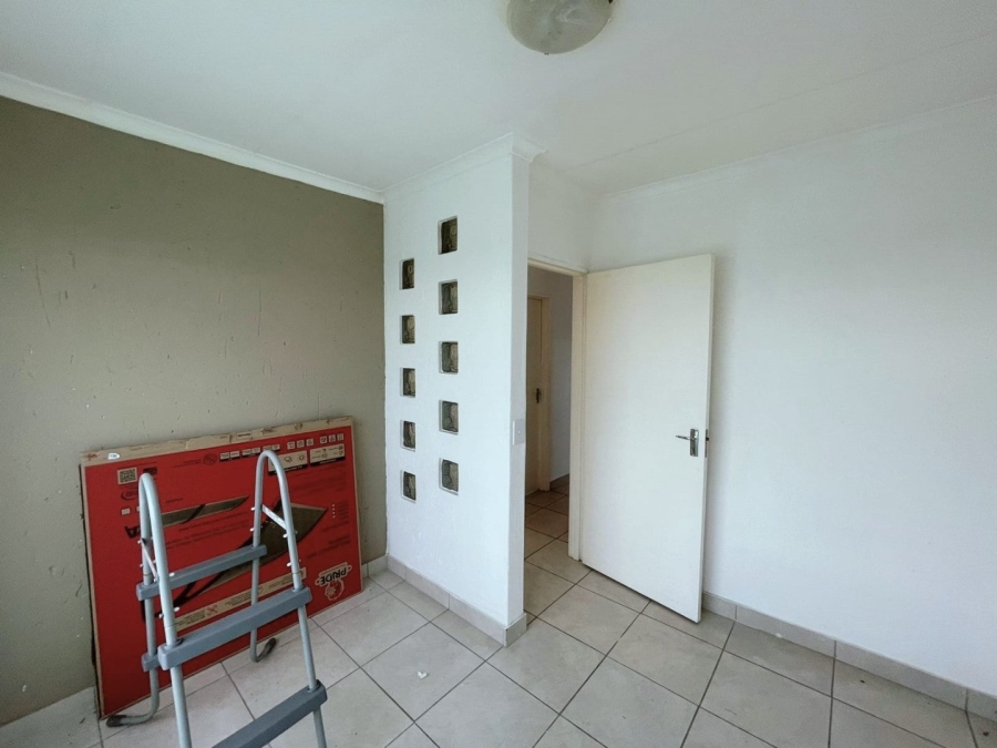 8 Bedroom Property for Sale in Dalpark Ext 1 Gauteng